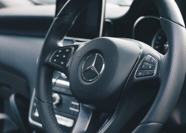 How in 2020 They  Will Collect Tax for «Luxury Cars»